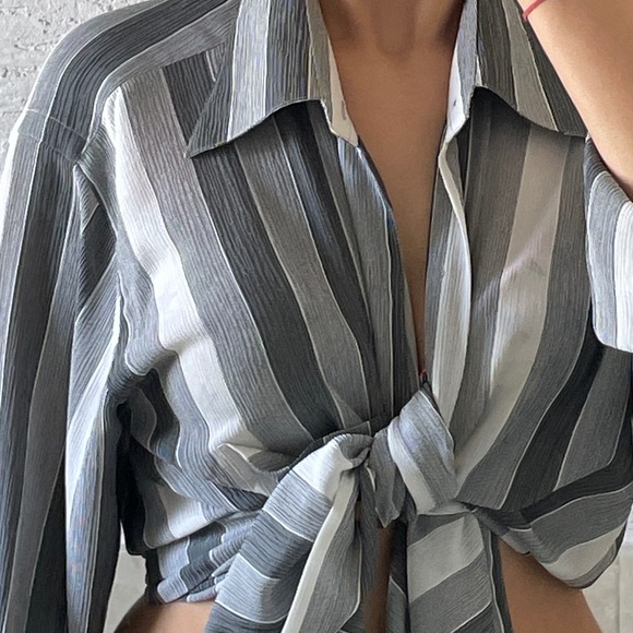 Monochrome Stripe Shirt - Picture 13 of 15